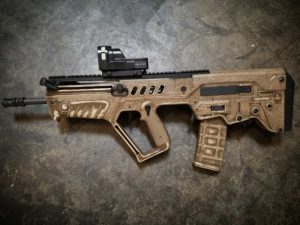 IWI Tavor Battleworn Desert Tan Patriot Brown koted arms
